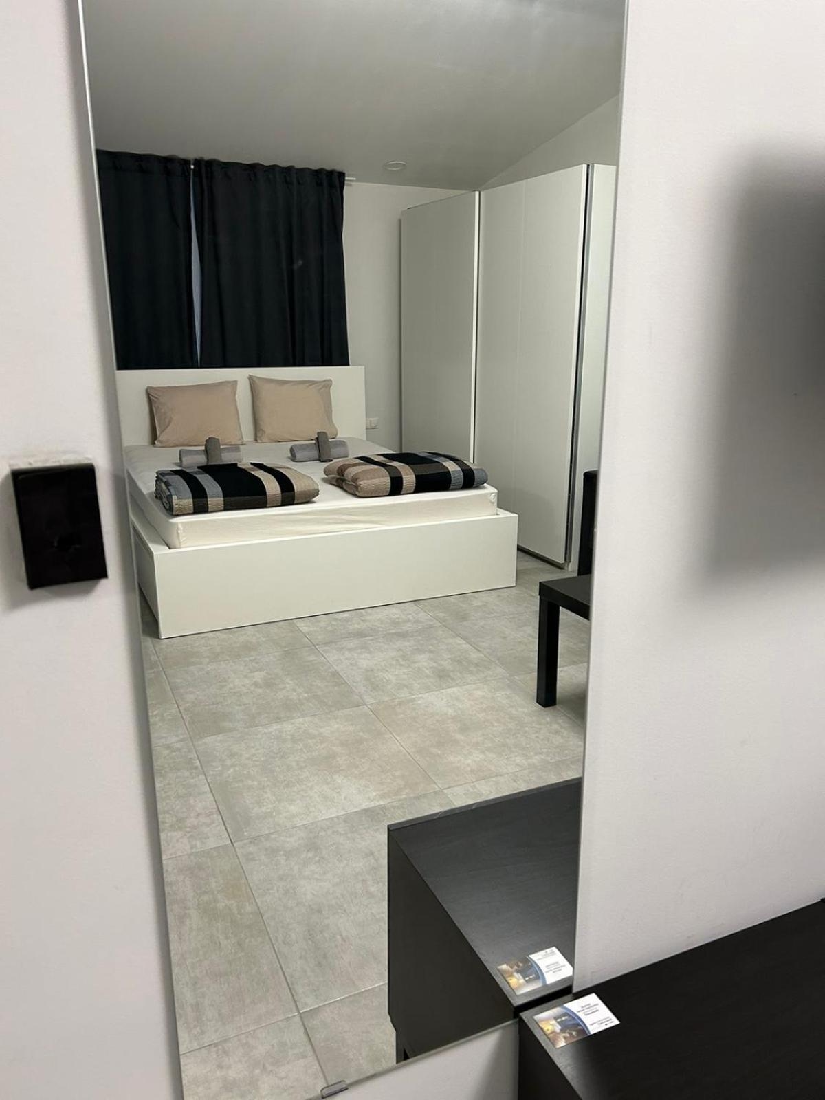 Skg Central Deluxe Studios Selanik Dış mekan fotoğraf